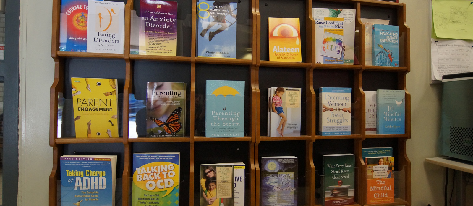Various parent resource brochures on effective parenting in a variety of subjects.